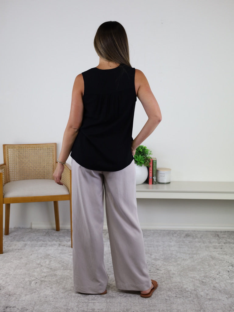 Heritage Linen Blend Blouse