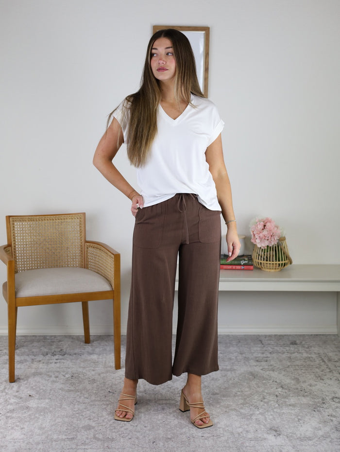 Tommy Cropped Linen Blend Pant - Chocolate