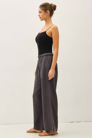 Buttery-soft wide leg pull-on pants in charcoal – women's boutique pants