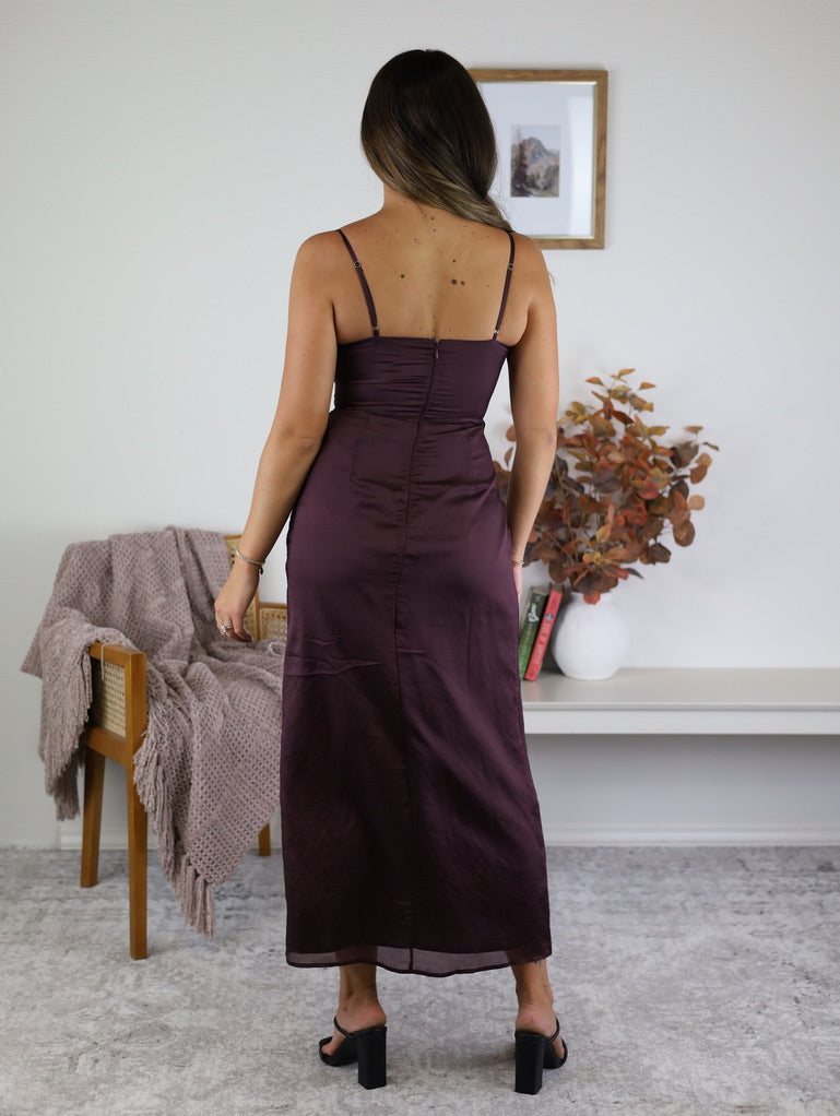 Quin  Ruffle Midi Dress