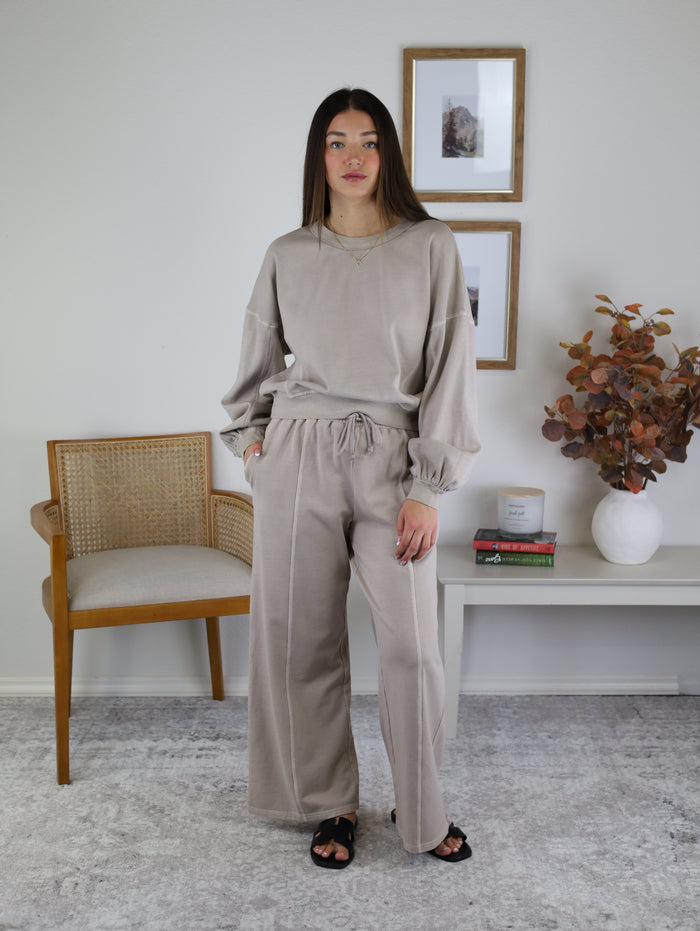 Bonnie Exposed Seam Sweatpant