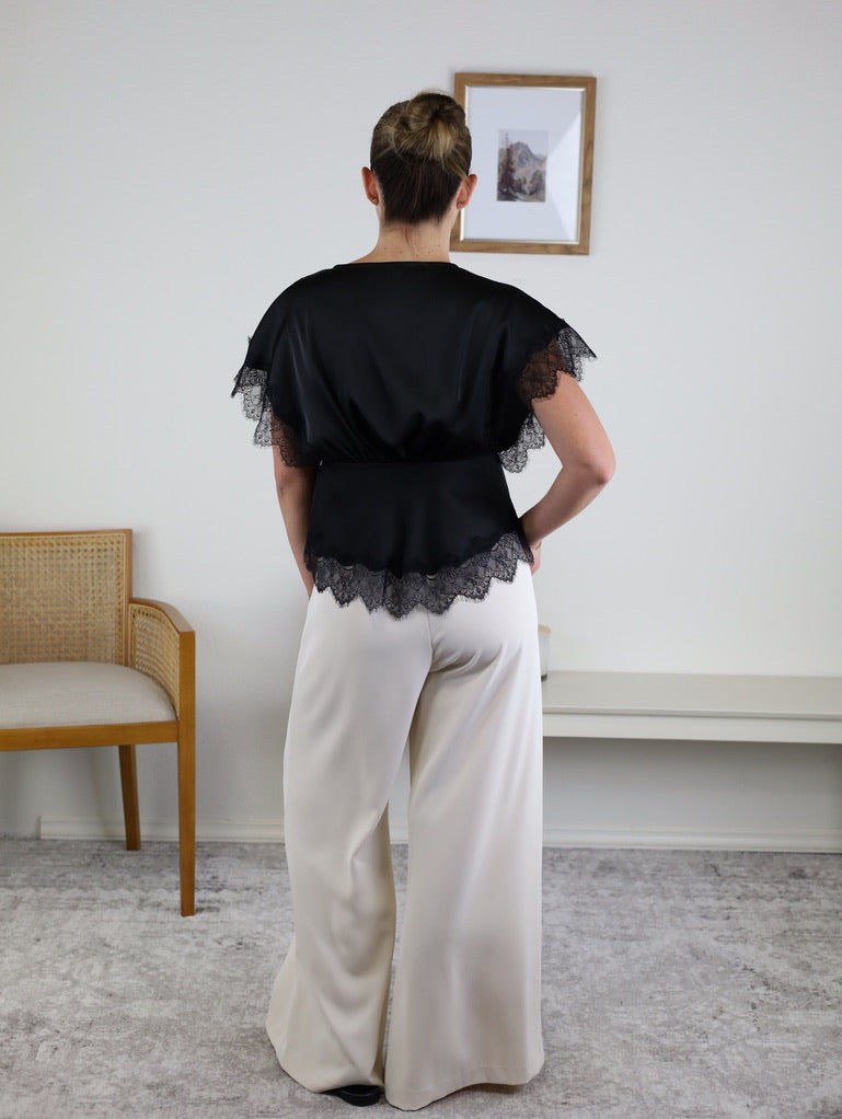 Tulip Lace Trim Blouse -Black