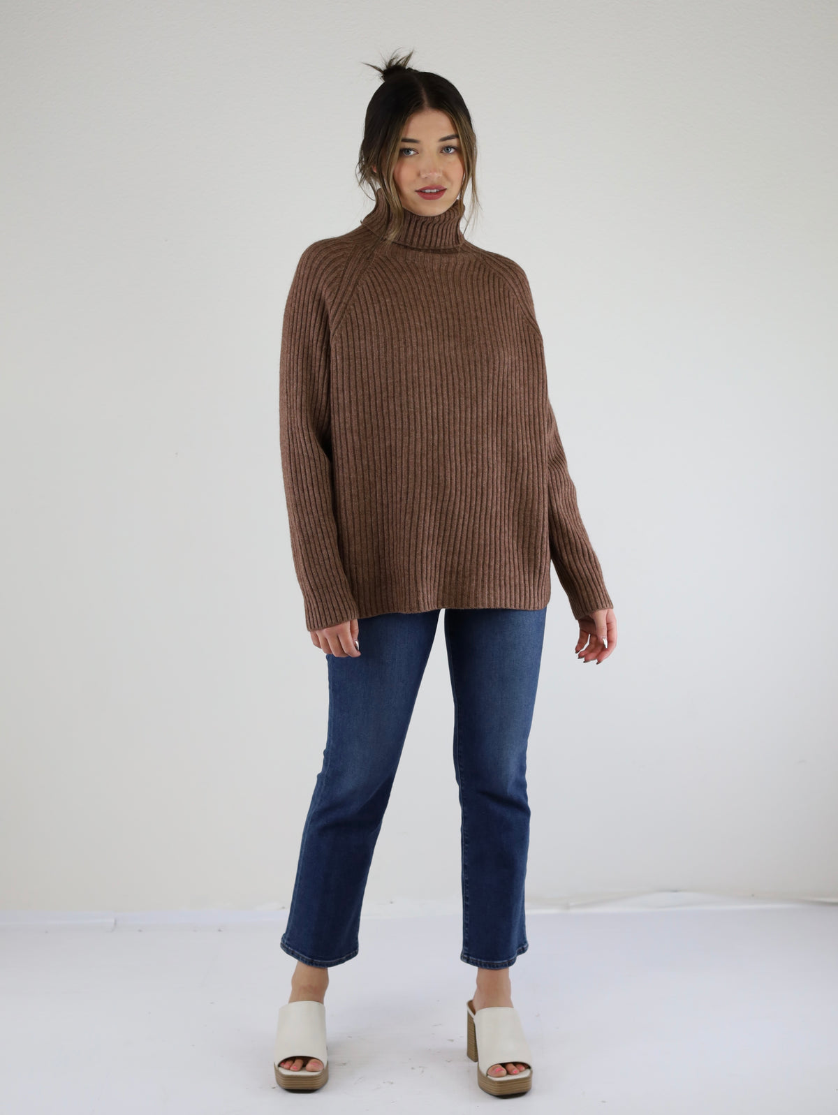 Helen Ribbed Knit Turtleneck Sweater-Brown