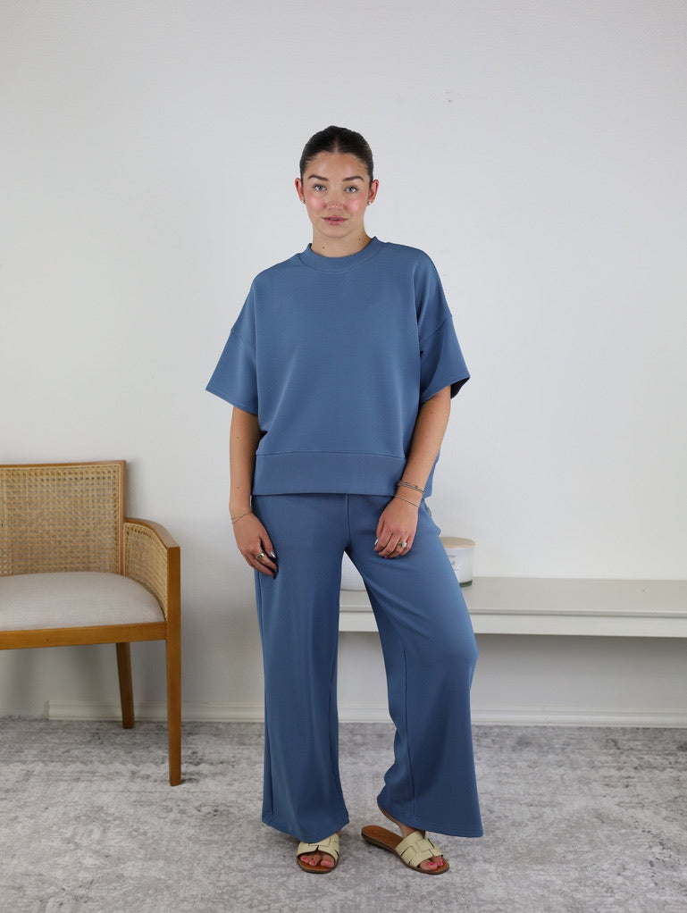 Grover Lounge Set