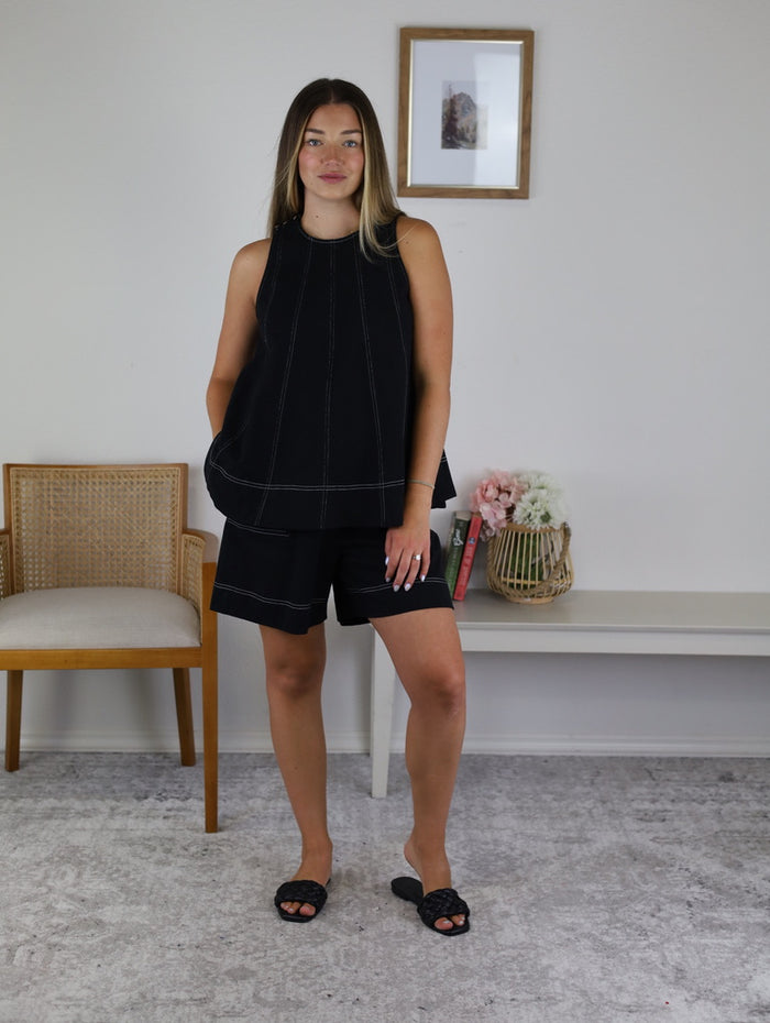 Kitty Contrast Stitching Short