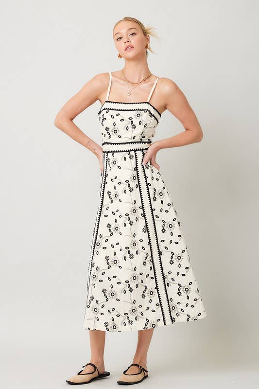 Nattie Embroidery Lace Midi Dress - Final Sale