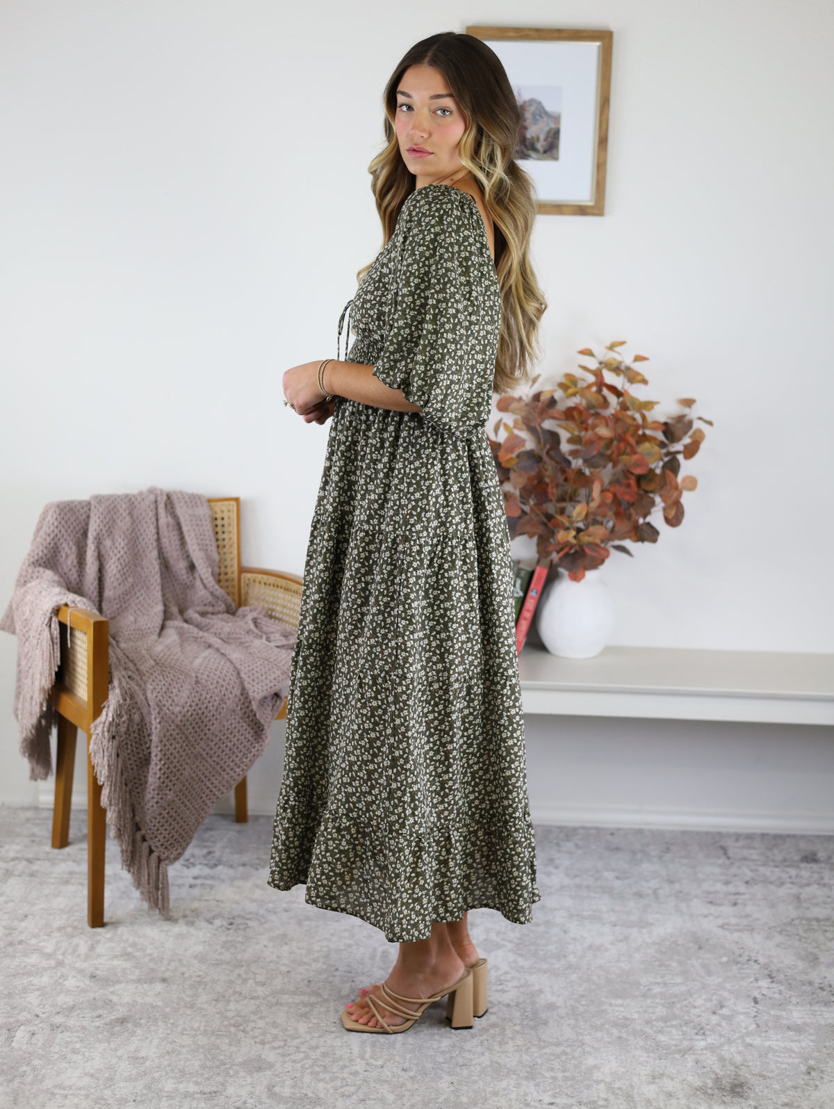 Allyn Ditsy Floral Midi Dress