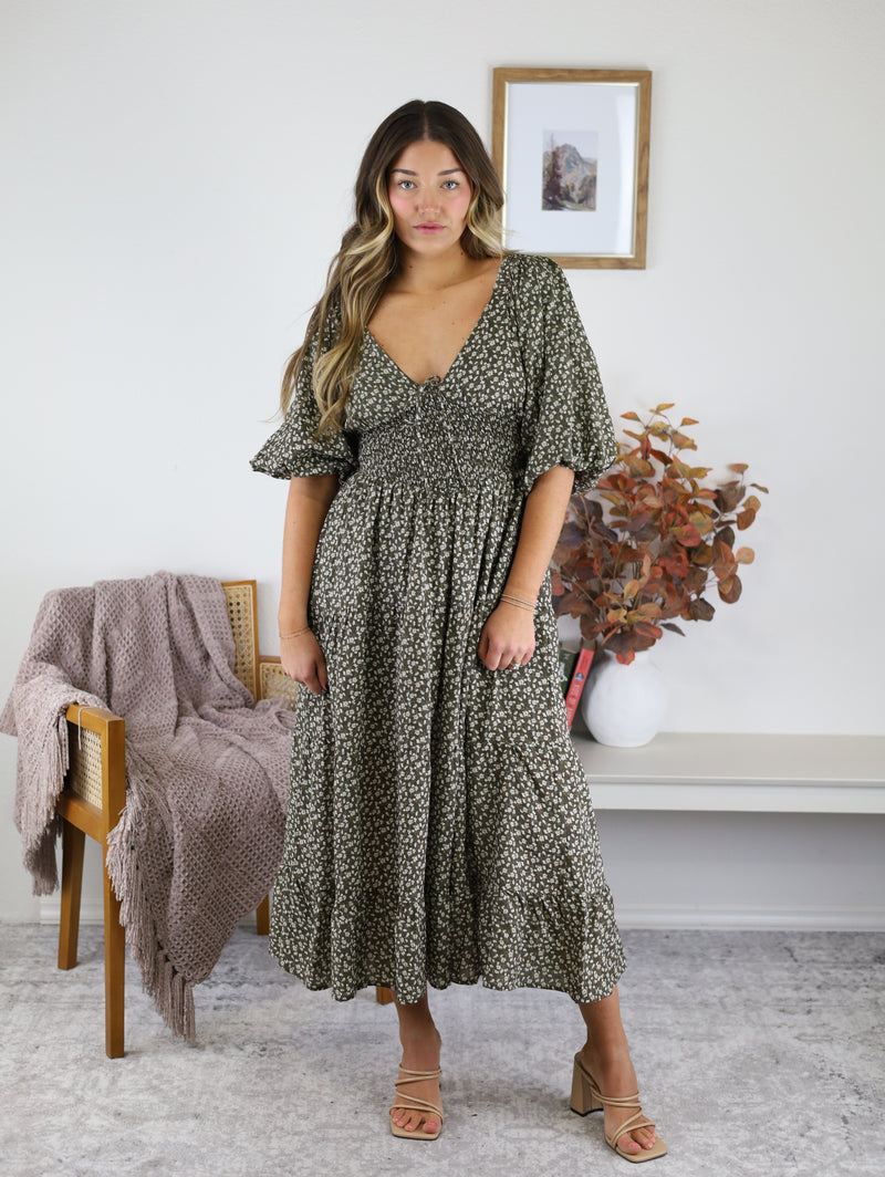 Allyn Ditsy Floral Midi Dress