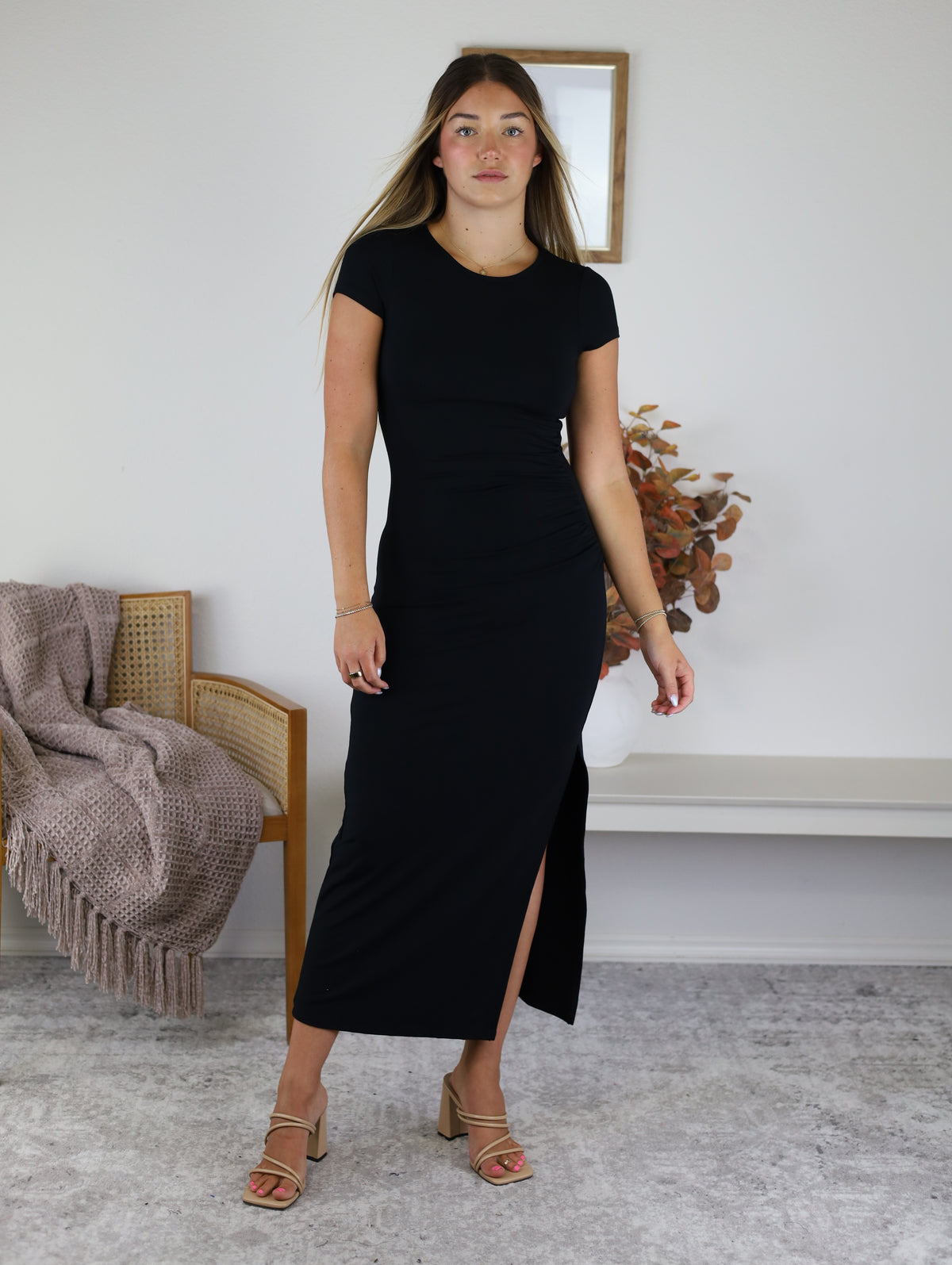 Z Supply Aurelia Midi Dress in Black - Medium Z Supply Aurelia Midi Dress in Black - Medium