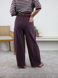 Winnie Barrel Sweatpant