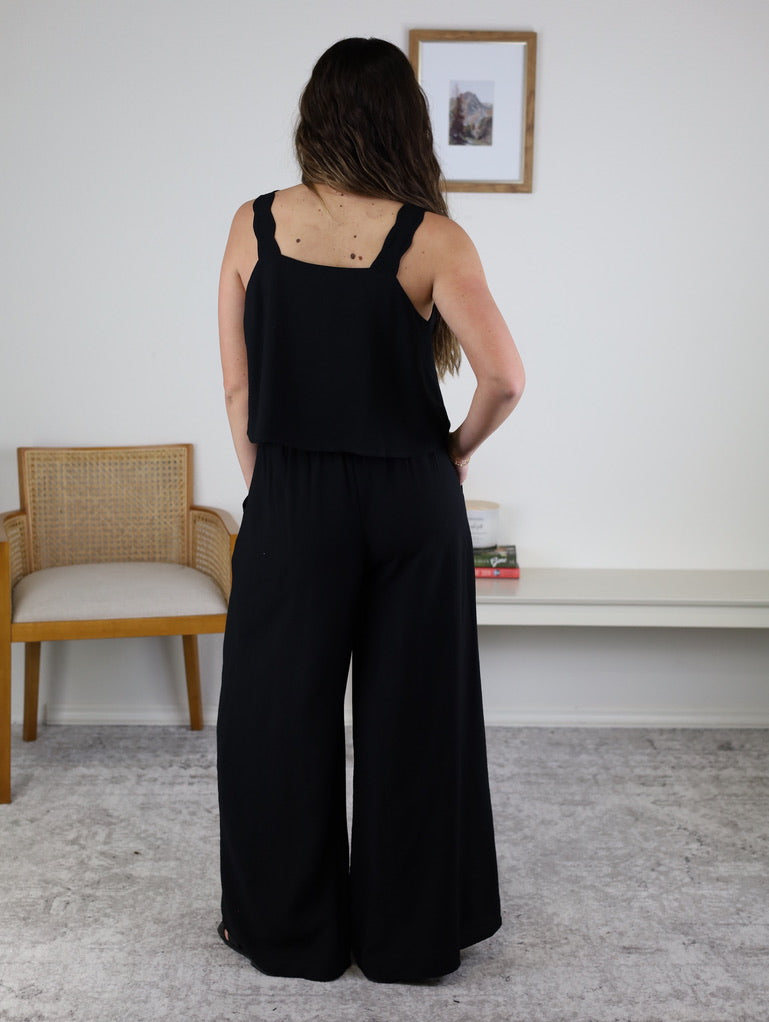 Vivianne Scallop Strap Top
