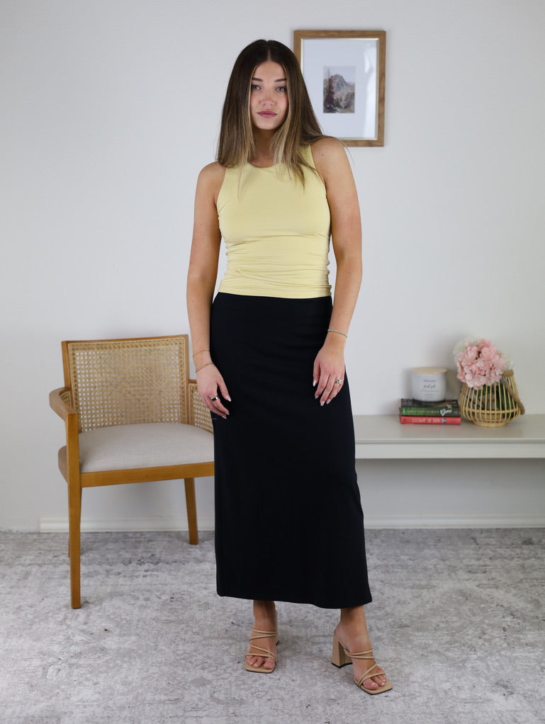 Marina High Neck Tank