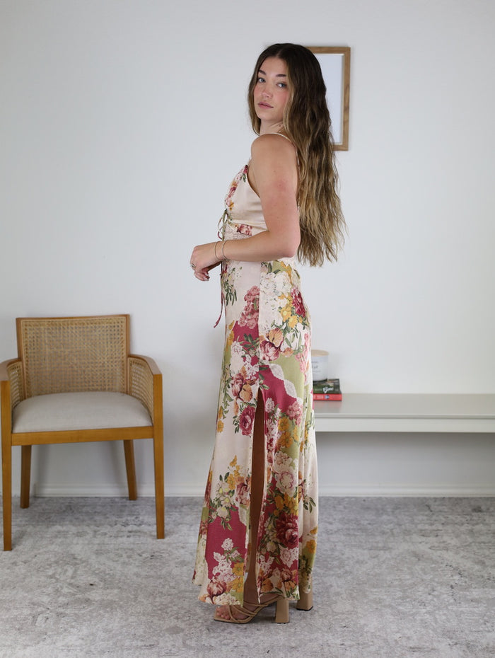 Koa Floral Lace Print Maxi Drerss