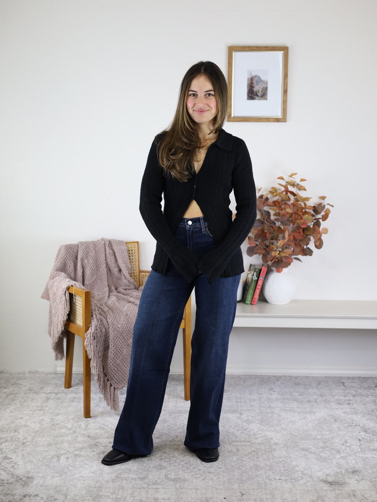 Finn Cardigan/Sweater - Final Sale