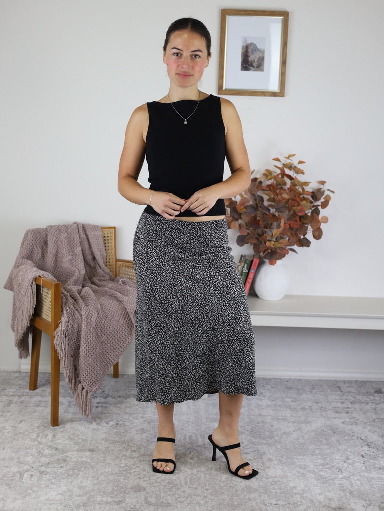 Piper Boat Neck Sweater Top