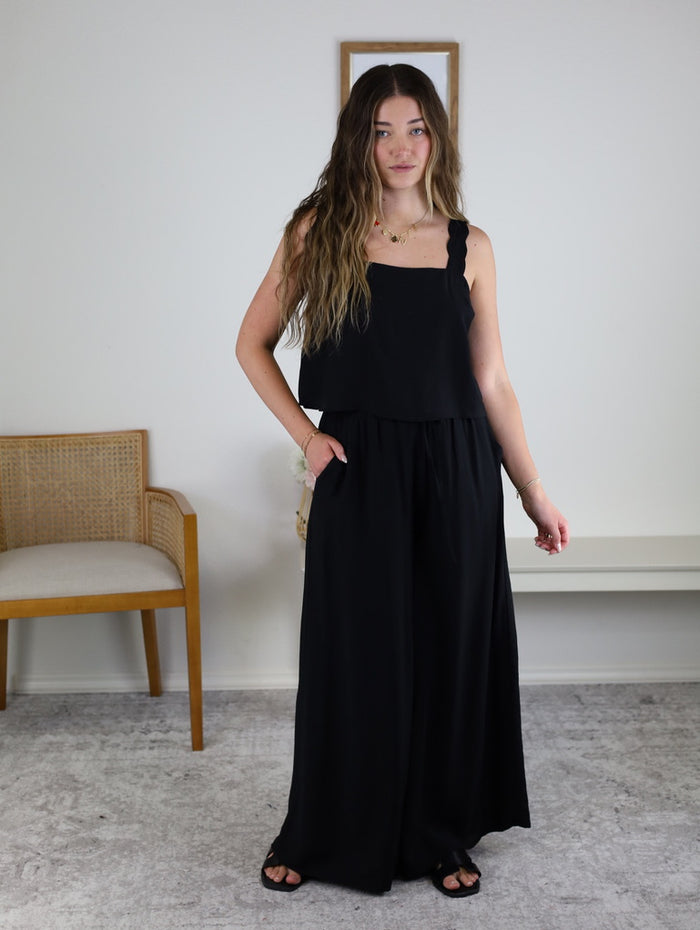 Vivianne Scallop Strap Top
