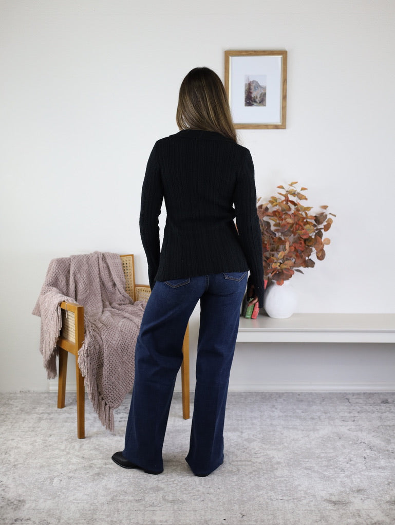 Finn Cardigan/Sweater - Final Sale