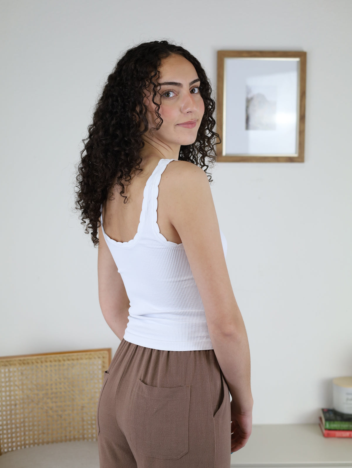 Reversible Scalloped Ribbed Tank