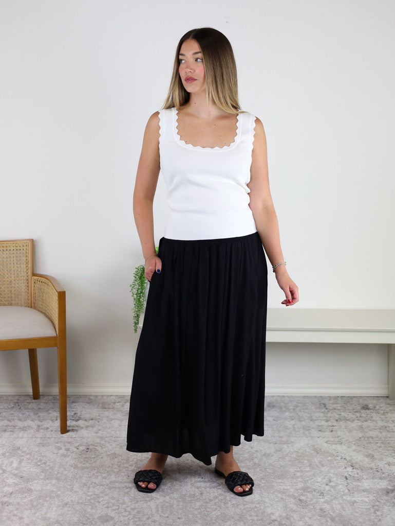 Marty Smocked Waist Midi Skirt - Black