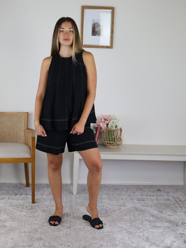 Kitty Contrast Stitching Short