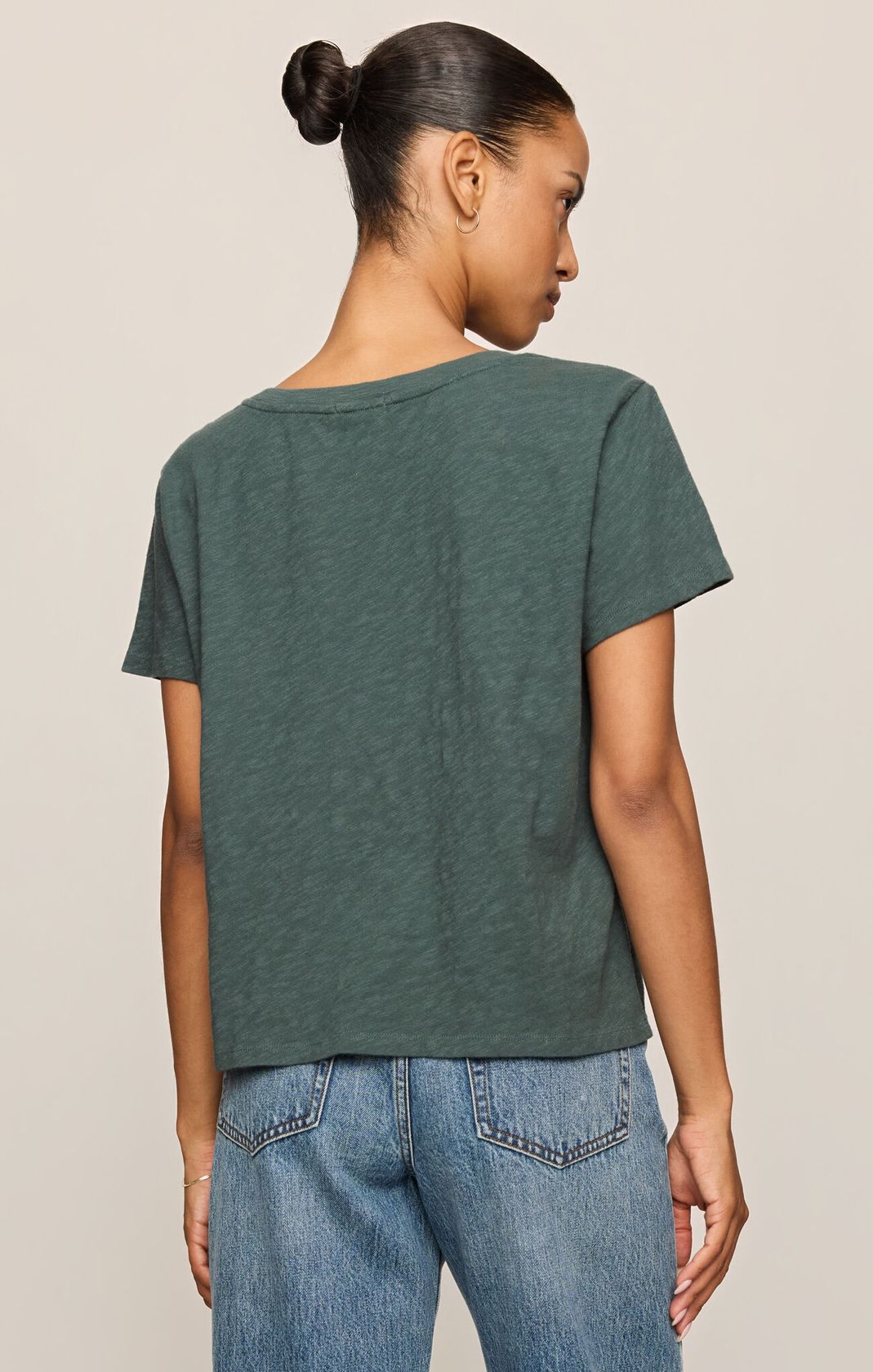Nomad V Neck Tee