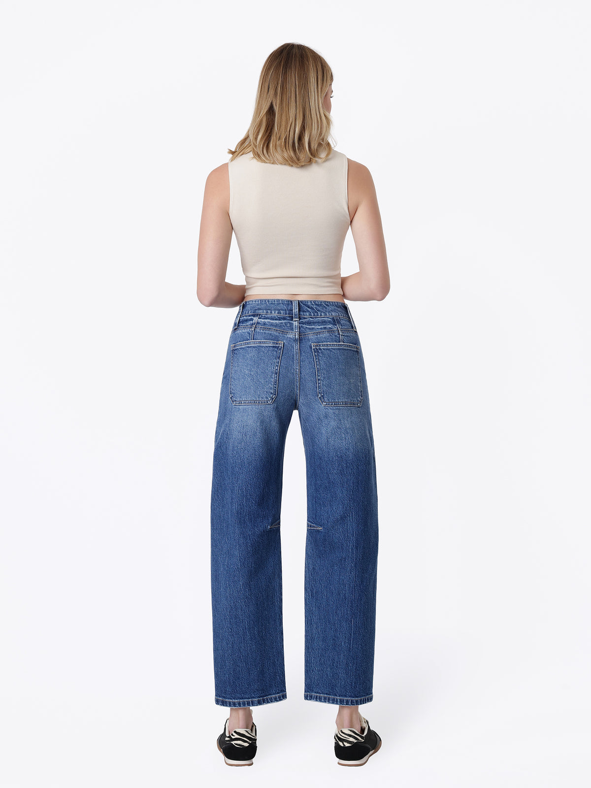 Kate Double Pocket Barrel Jean, close-up of darted knee detail
