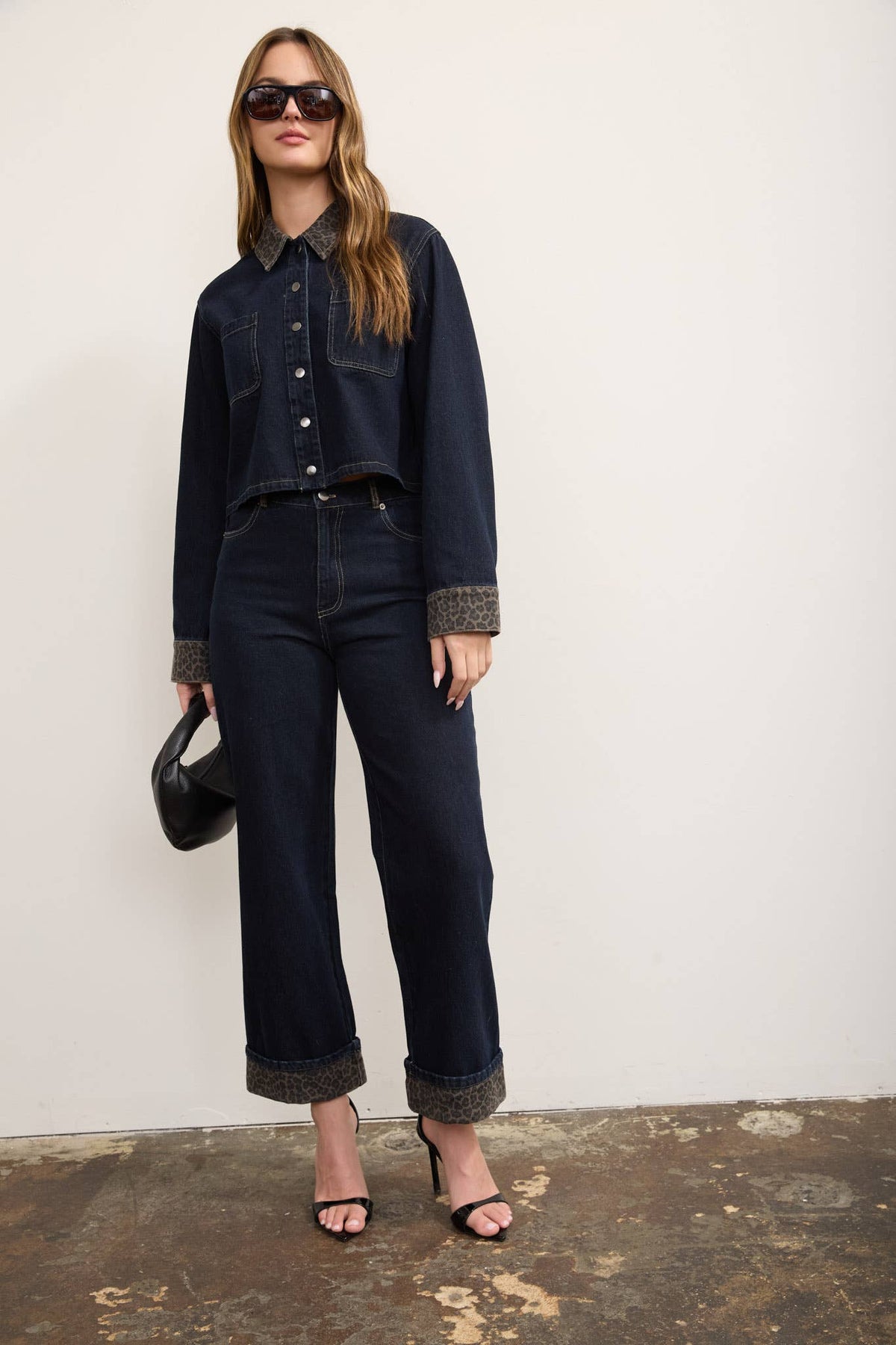 Side view of cropped Autumn denim shacket