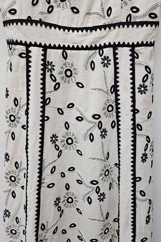 Nattie Embroidery Lace Midi Dress - Final Sale