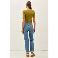 Amber Tee