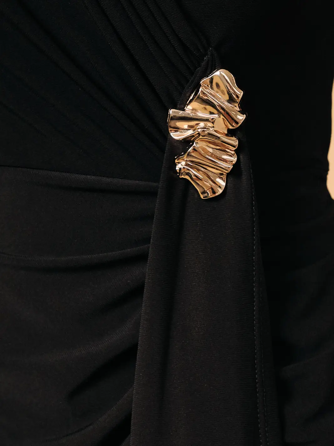 Full length view of model wearing black Kamden V-neck midi dress